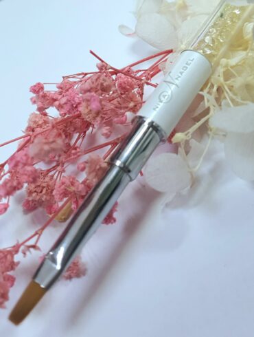 Nika Nagel Кисть гелевая № 6 со стразами Swarovski